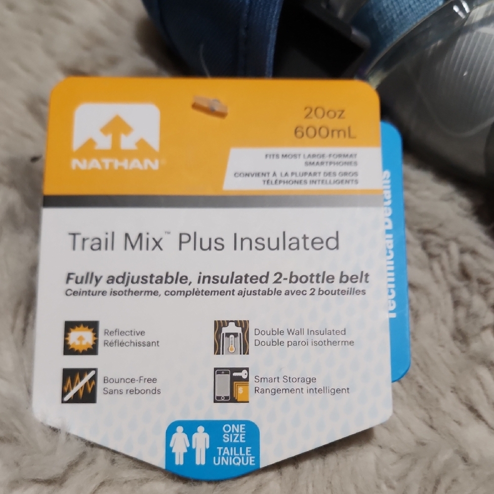 Nathan NWT Trail Mix Plus Insulated Adjustable 2 Bottle Belt